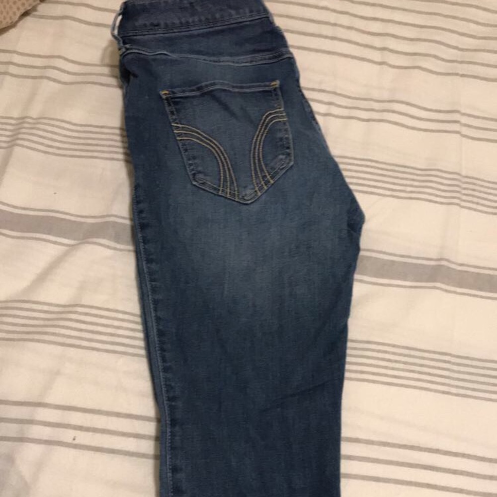 Holister jeans!